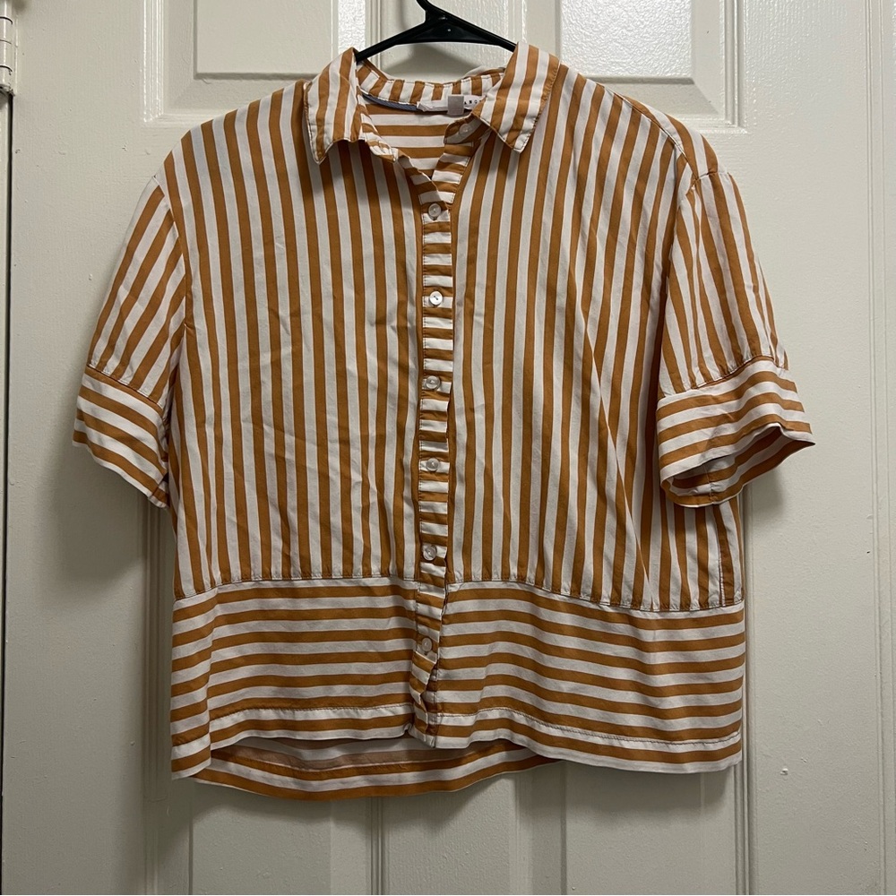 Short Sleeve Button-Down